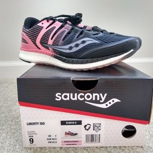 NEW Saucony Liberty ISO Running Shoes size 9